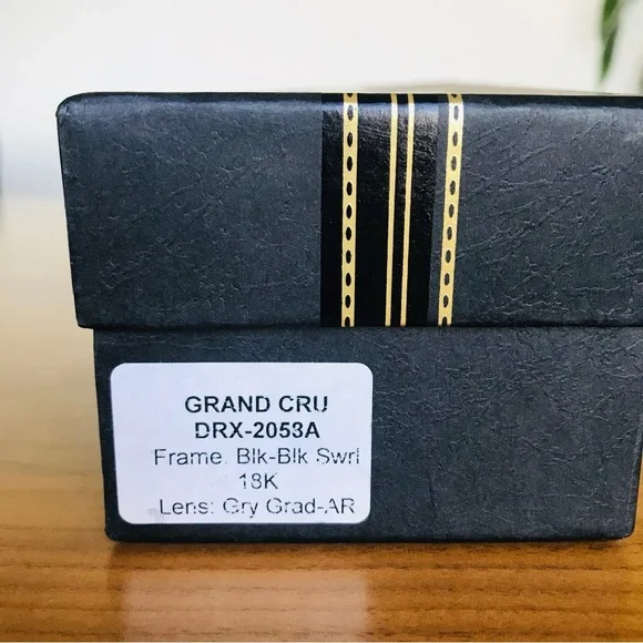 DITA GRAND CRU- 18K Gold W/ Grey To Clear - Ar (DRX-2058-A-BLK-GLD-57)